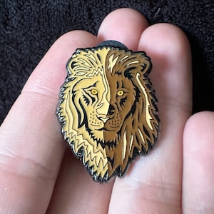 Lion Hat Pin