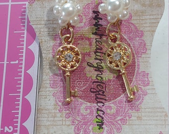 Earrings Stud Dangle Key Pearl Vintage stud with a Modern Twisttwist