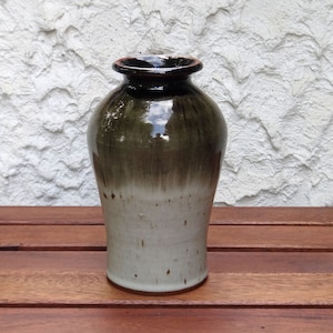 Vase (urn) signed Raymond Lemieux