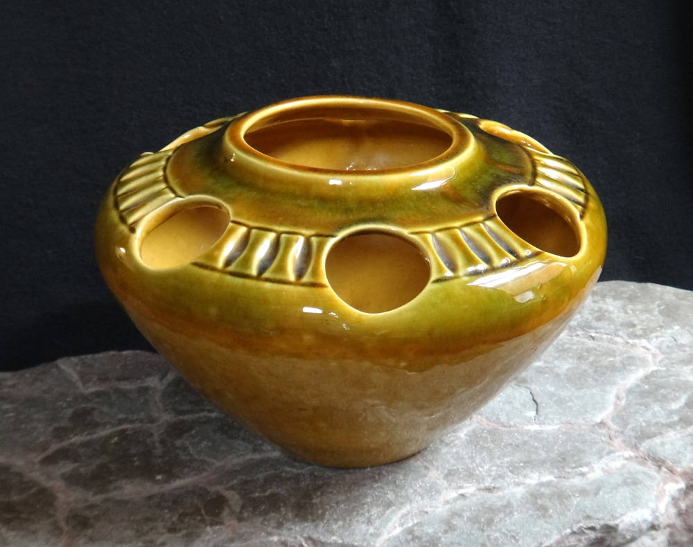 Very rare Laurentian Pottery vase from the Québec Etsy