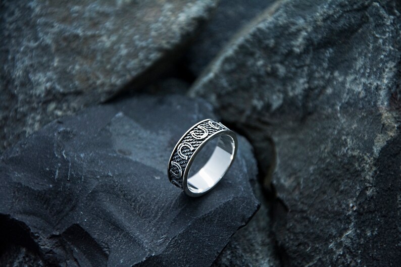 Sterling silver 925 ring Horseshoe