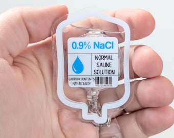 0.9% NaCl Saline blood bag badge reel, IV bag badge reel, novelty nurse doctor gift, student nurse