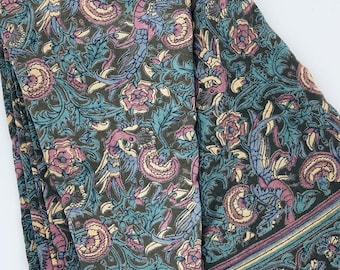 Vintage Round Tablecloth, 1980s/1990s, Green Floral & Peacock Design, Paisley Baroque Style, 170 cm Diameter, Retro Dining Décor Purple Blue