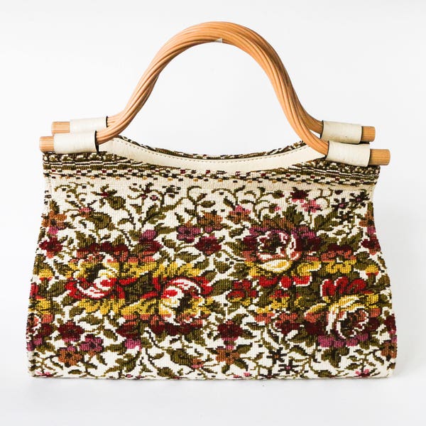 Vintage embroidery handbag - stylish 60s-70s look with vegan beige leather and plastic handles