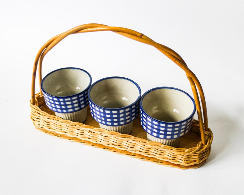 Vintage 70s 80s wicker basket tray with 3 ceramic mugs Perfect for your summer picnic in the garden or breakfast coffee cups image 2