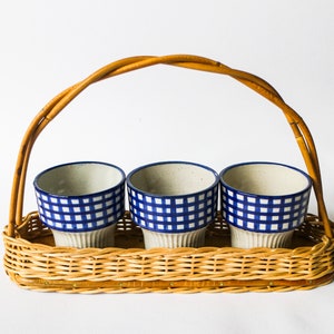 Vintage 70s 80s wicker basket tray with 3 ceramic mugs Perfect for your summer picnic in the garden or breakfast coffee cups image 1