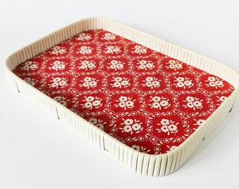 Small white and red tray - Vintage 50s 60s design flower pattern high rim with rounded edges