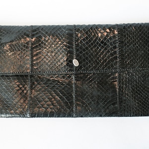 Snake skin leather handbag clutch - Vintage classy 70s 80s black luxury hand bag, possibly faux snakeskin JD