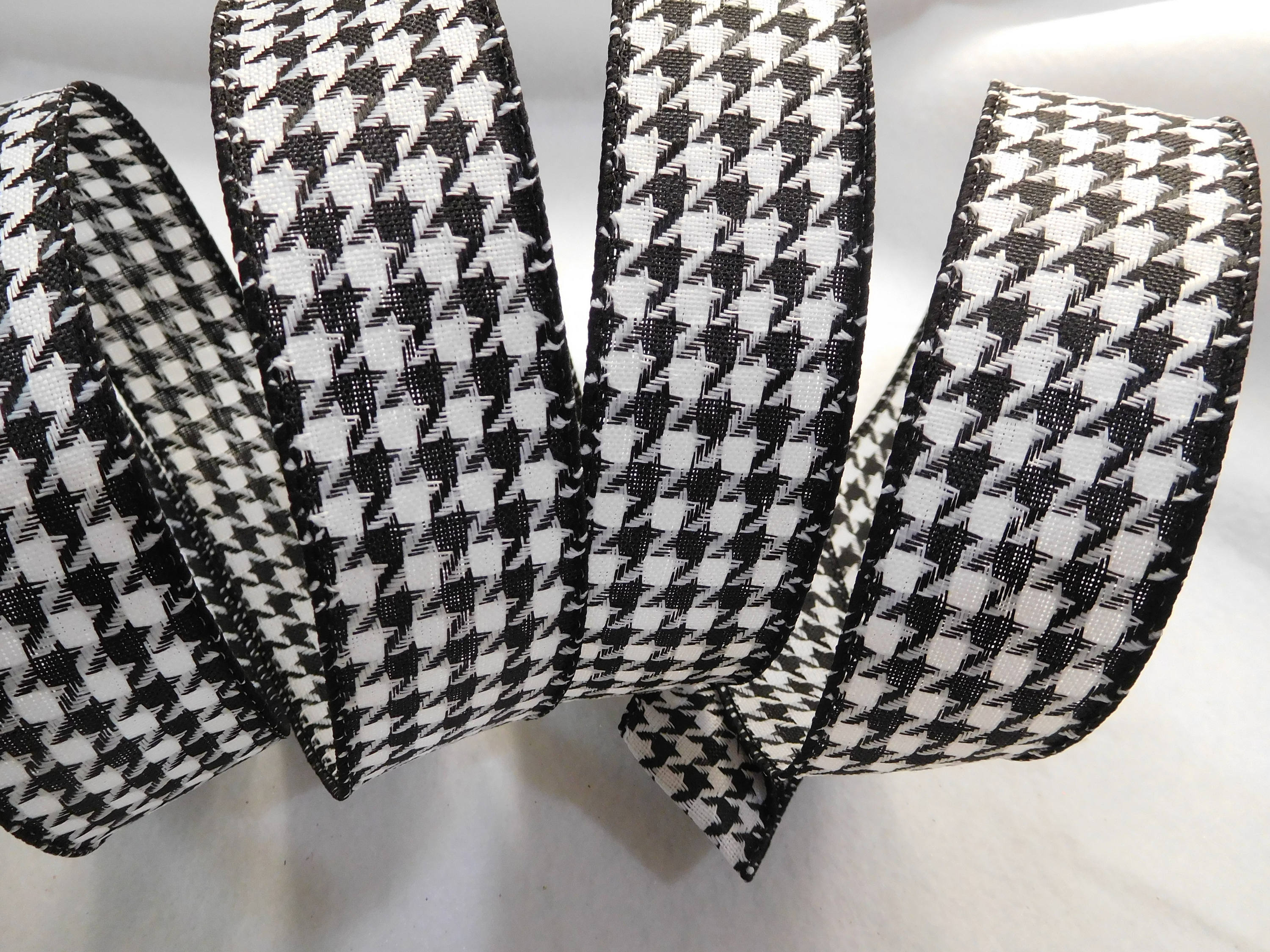 5 Yards Black and White Houndstooth Woven Ribbon - 1 1/2