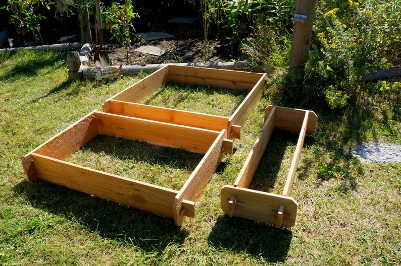 Cedar Raised Garden Bed Kit 3 Tier Pyramid (1x3 2x3 3x3) Beginners Garden Gift for Teacher Urban Gardening Small Space Gardening for Dummies image 6