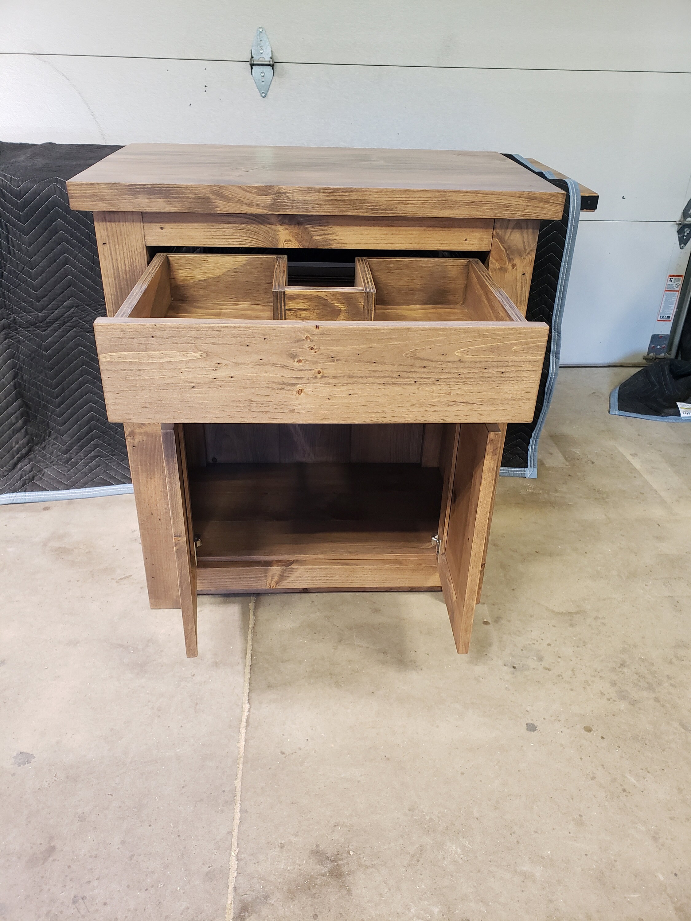 Vanidad hecha a mano personalizada | Etsy