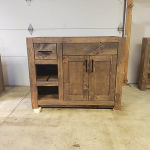 Custom Single Sink Bathroom Vanity - Handmade, Water Resistant, Lifetime Warranty On Drawer Boxes, Premium Hardware, Free Shipping, USA Made