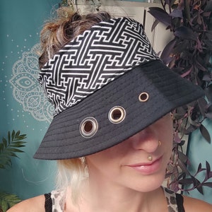 Sayagata Dreadlocks bucket hat