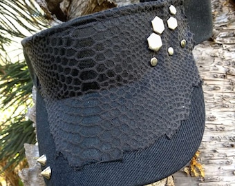 Unisex Studs Gothic Visor Hat