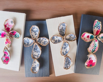 Floral patterned oyster shell cross