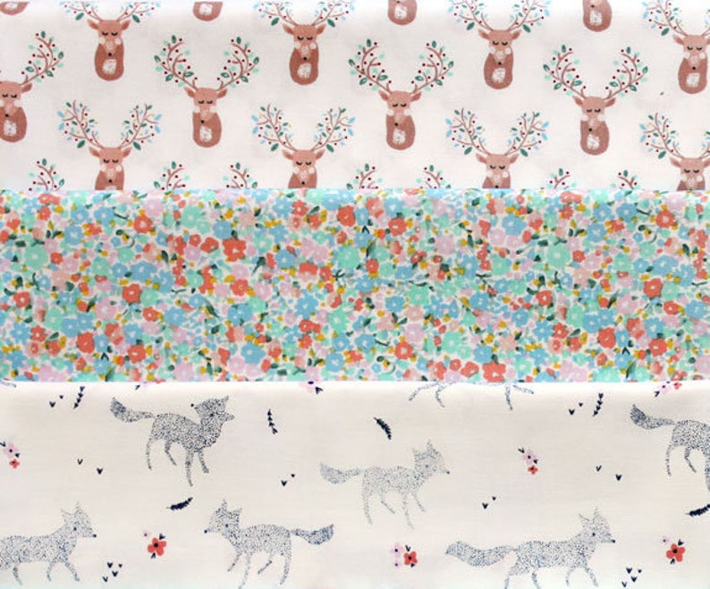 Pine Grove Sleeping Deer Christmas Deer by the 12 Yard Dear Stella 701 White 100/% Premium Cotton