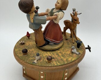 Vtg Thorens Anri Holz Spieluhr Schweiz Shall We Dance Forest Meadow Deer 8"