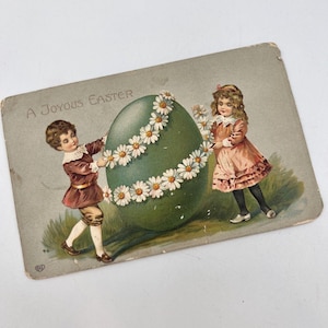 EAS Um alegre ovo de Páscoa Daisy Children Postcard Chicks Embossed 1909 Victorian