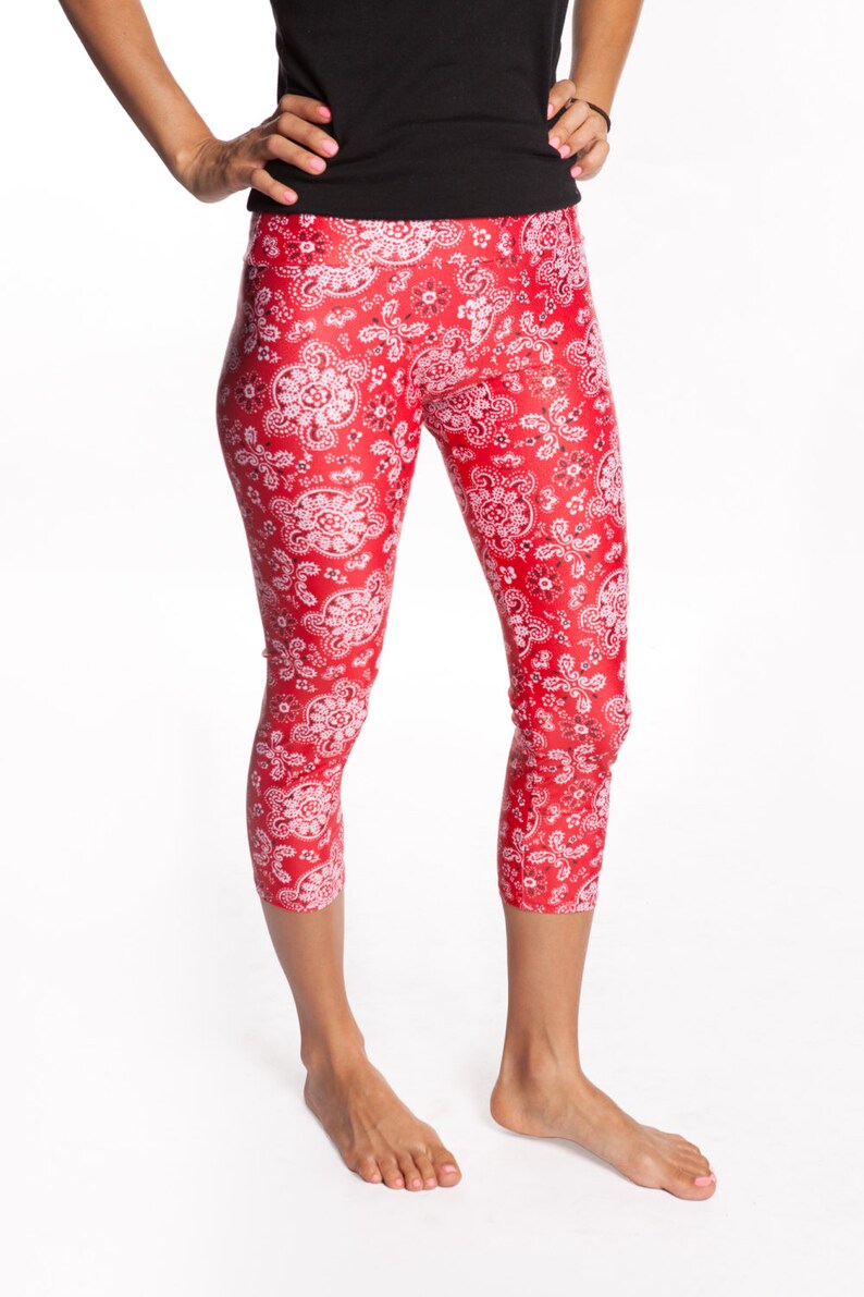 Pants Girls Spandex Nylon Capri Legging Elastic Waist in Red Bandana