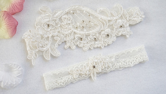 OFF WHITE wedding garter set customizable bridal garter | Etsy