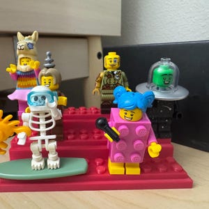 LEGO minifiguur displaystandaard | Compatibele minifiguurplank voor 6-8+ figuren | 3D-geprinte opberger voor verzamelaars, bodemplaat voor display