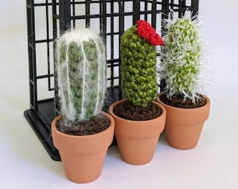 Crochet Cactus in Mini Terracotta Pot – a Cute Gift for any Plant Lover, Mother’s Day Present or New Home Gift
