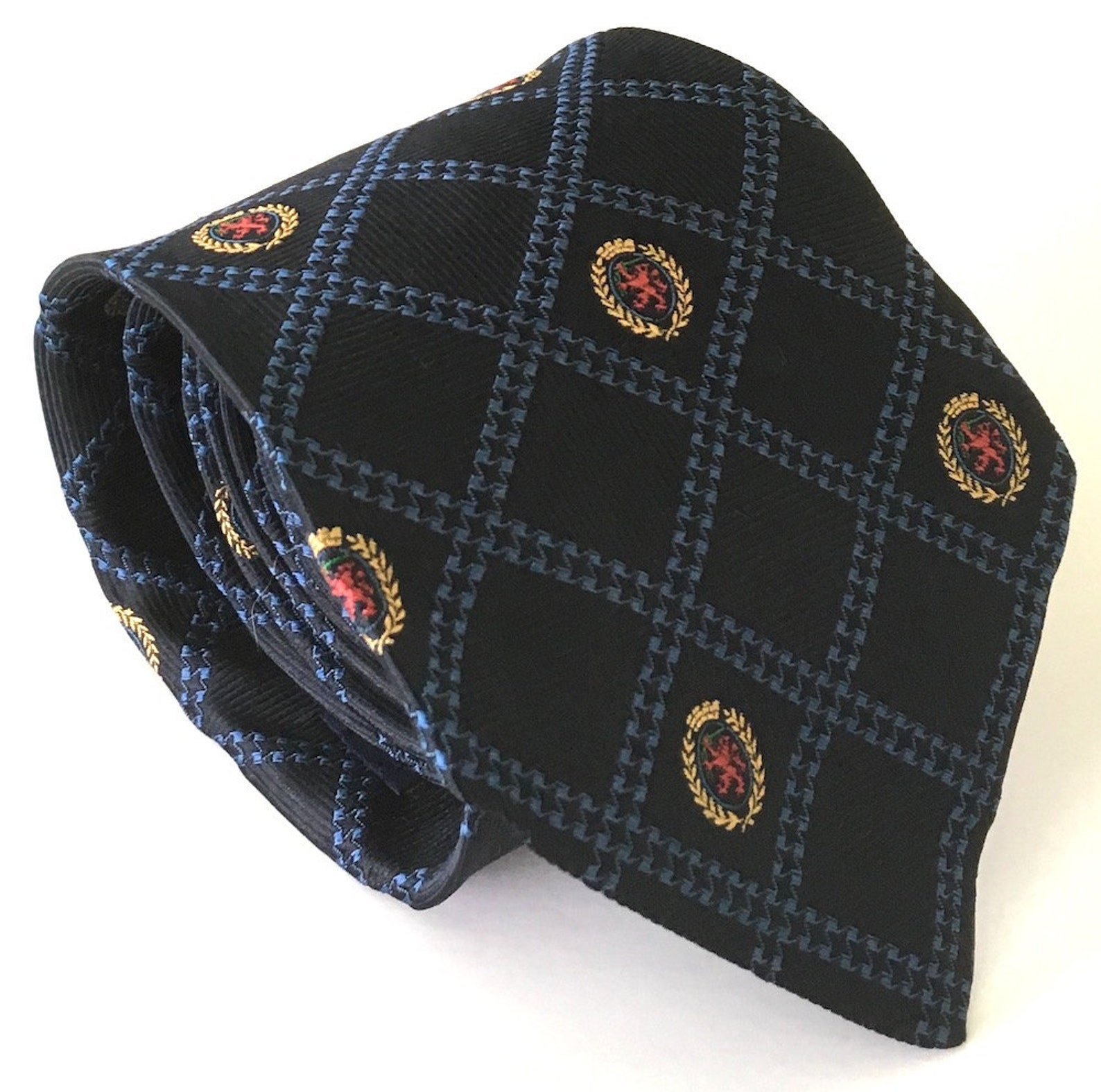 tommy hilfiger tie pin