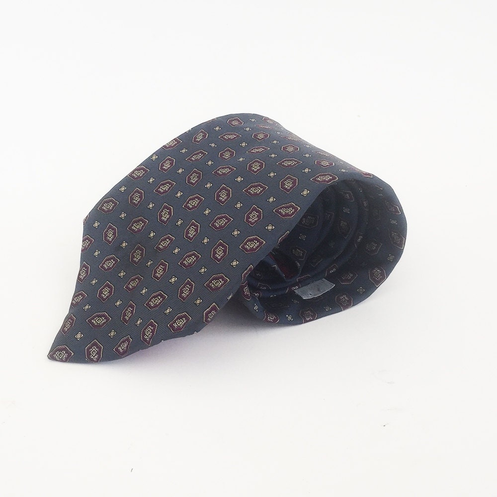 halston iii tie