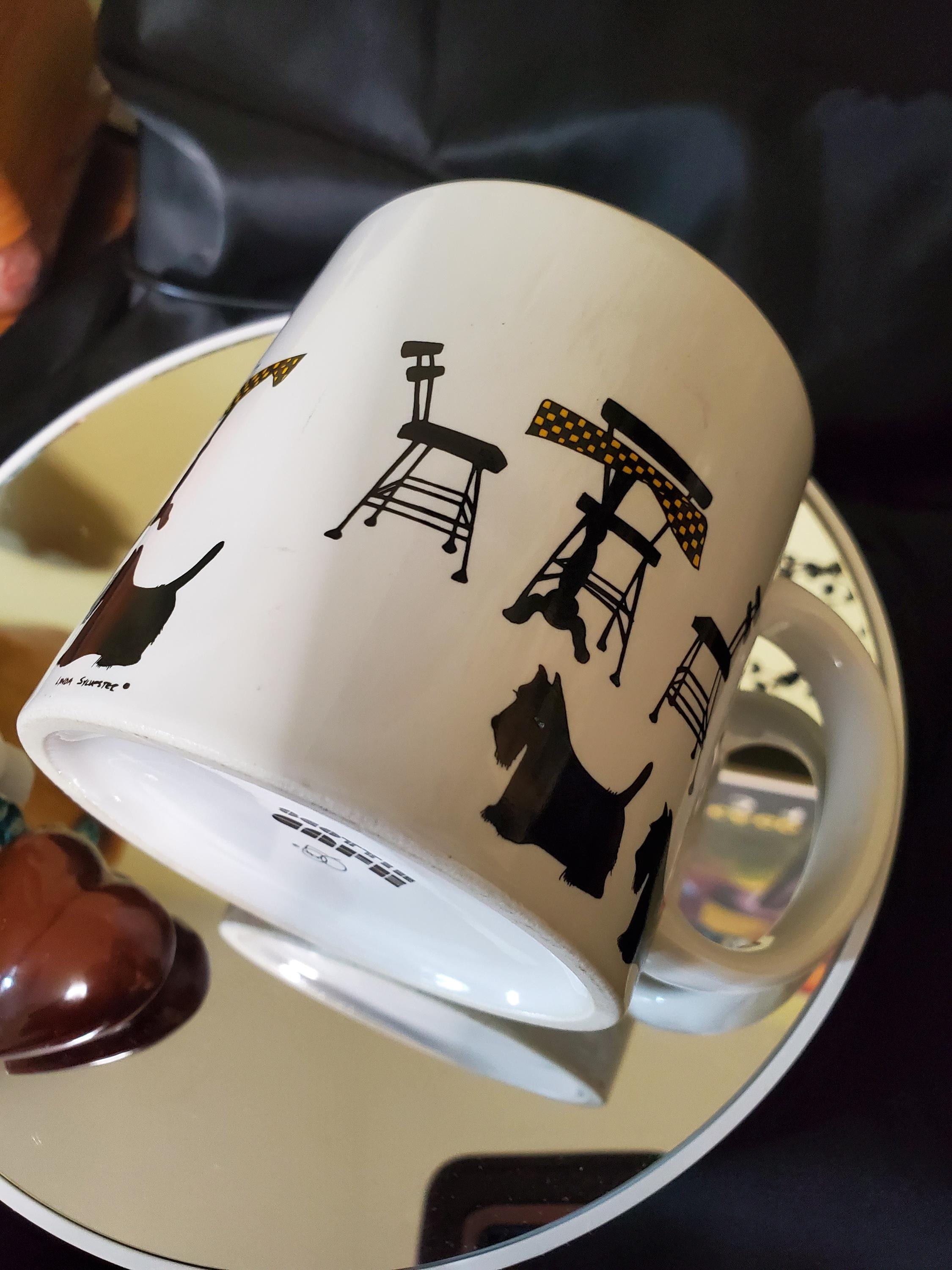 リリー・ヴァン・デル・ストッカーのモノグラフFriends and Family Department 56 Scottie Cafe Mug , Linda Sylvester (NAV1) - Etsy