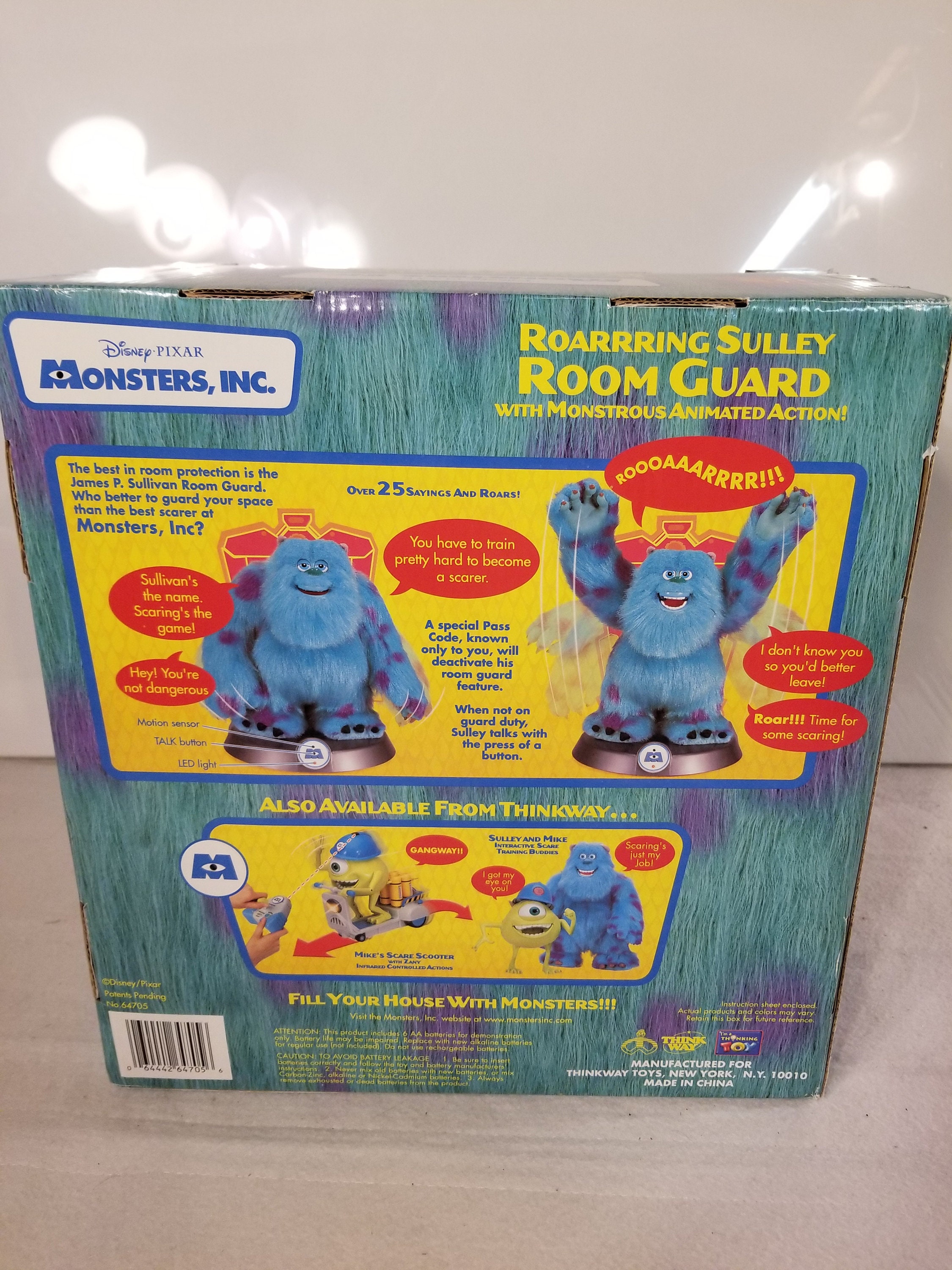 NRFB Monsters Inc. Roaring Sulley Room Guard. Original Toy 