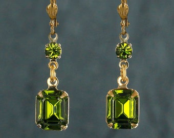 Sadie Green's Austrian Crystal Drop Earring in Brass 992