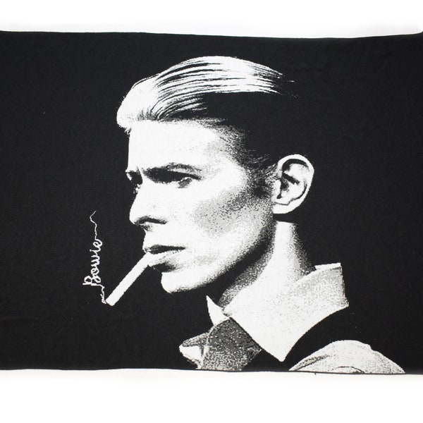 Bowie Smoke Blanket