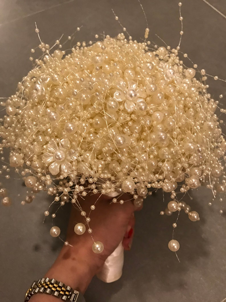 ivory bouquet ivory traditional Bubble pearl wedding bouquet in ivory Pearl bouquet white wedding bride