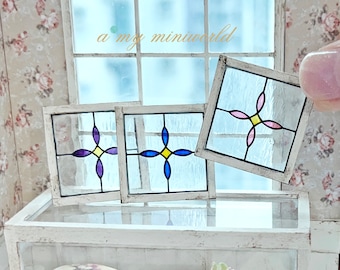 Dollhouse | 1:12 Miniature shabby stained glass window -Flower