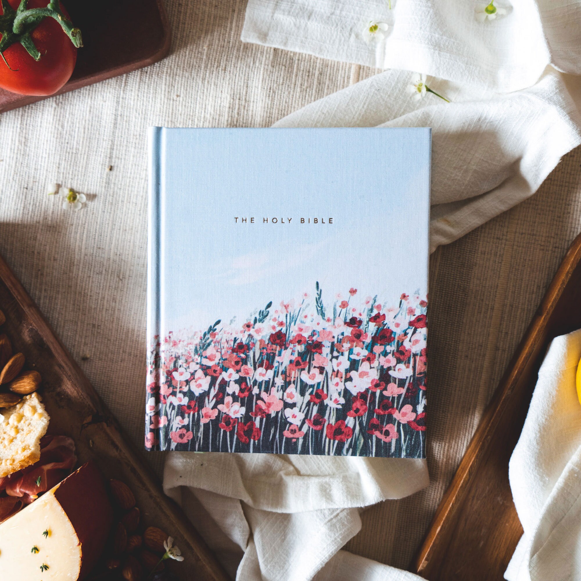 ESV Journaling Bible: Leona Theme