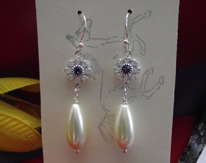 E-0143 - COUNTESS Swarovski Crystal Flowers and White Glass Pearl Drops - Georgian Earrings, Regency Earrings, Countess Earrings