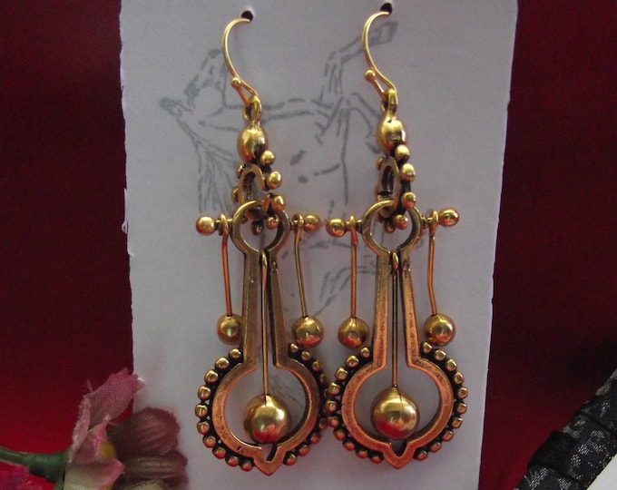 E-0625 - Lucy Farnsworth 1860-1880 Earrings - 19th Century, Civil War, Victorian, Farnsworth Museum