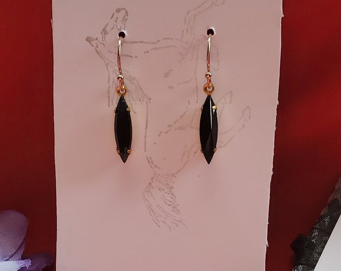 E-0014A - Vintage Onyx Rhinestone Earrings - Mourning Earrings, Halloween, Renaissance, Victorian, Black