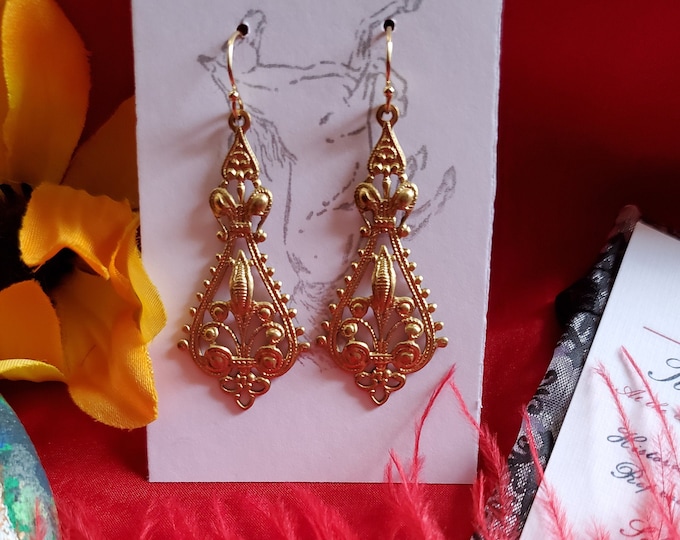 E-0623G - Classical Pear Drop Earrings, Renaissance Earrings, Georgian Earrings, Regency Earrings, Victorian Earrings, Pendalogue