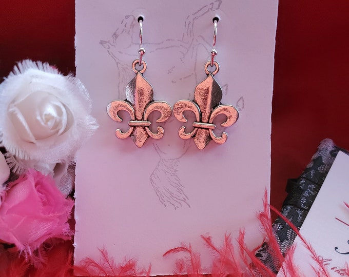 E-0623D - Fleur de Lis Drop Earrings, Renaissance Earrings, Georgian Earrings, Regency Earrings, Victorian Earrings