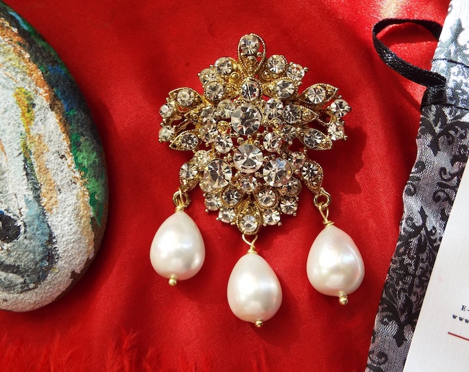 BR-0016GP - Small Rhinestone Georgian Stomacher Brooch with South Sea Shell Pearls 18th Century Brooch, Carnevale, Venice, Stomacher