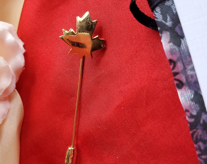 P-0003A - Vintage Stick Pins - Canada, Maple Leaf, Topaz, Stick Pin, Trifari