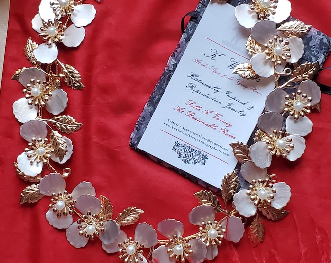 HA-0099 - Laurel Leaf and Pearl Wire Headband - Julius Caesar, Rome, Regency, Neoclassical, Head Band