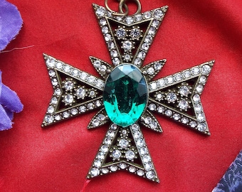 PE-0048CR - Antiqued Gold Emerald and Clear Crystal Cross