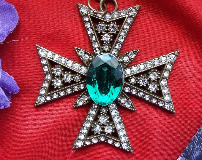 PE-0048CR - Antiqued Gold Emerald and Clear Crystal Cross