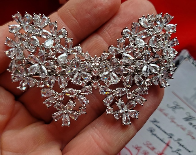 Item HA-0030 - Crystal Sparkly Butterfly Barrette