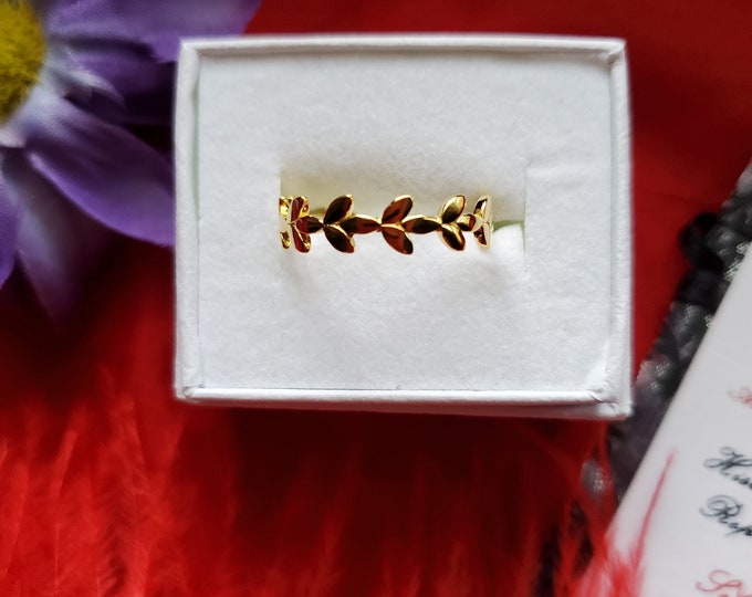 R-0071L - Laurel Leaf Vermeil  Ring - Regency, Shakespeare, Romeo and Juliet, Cato, Jane Austen, Classics,Bronte