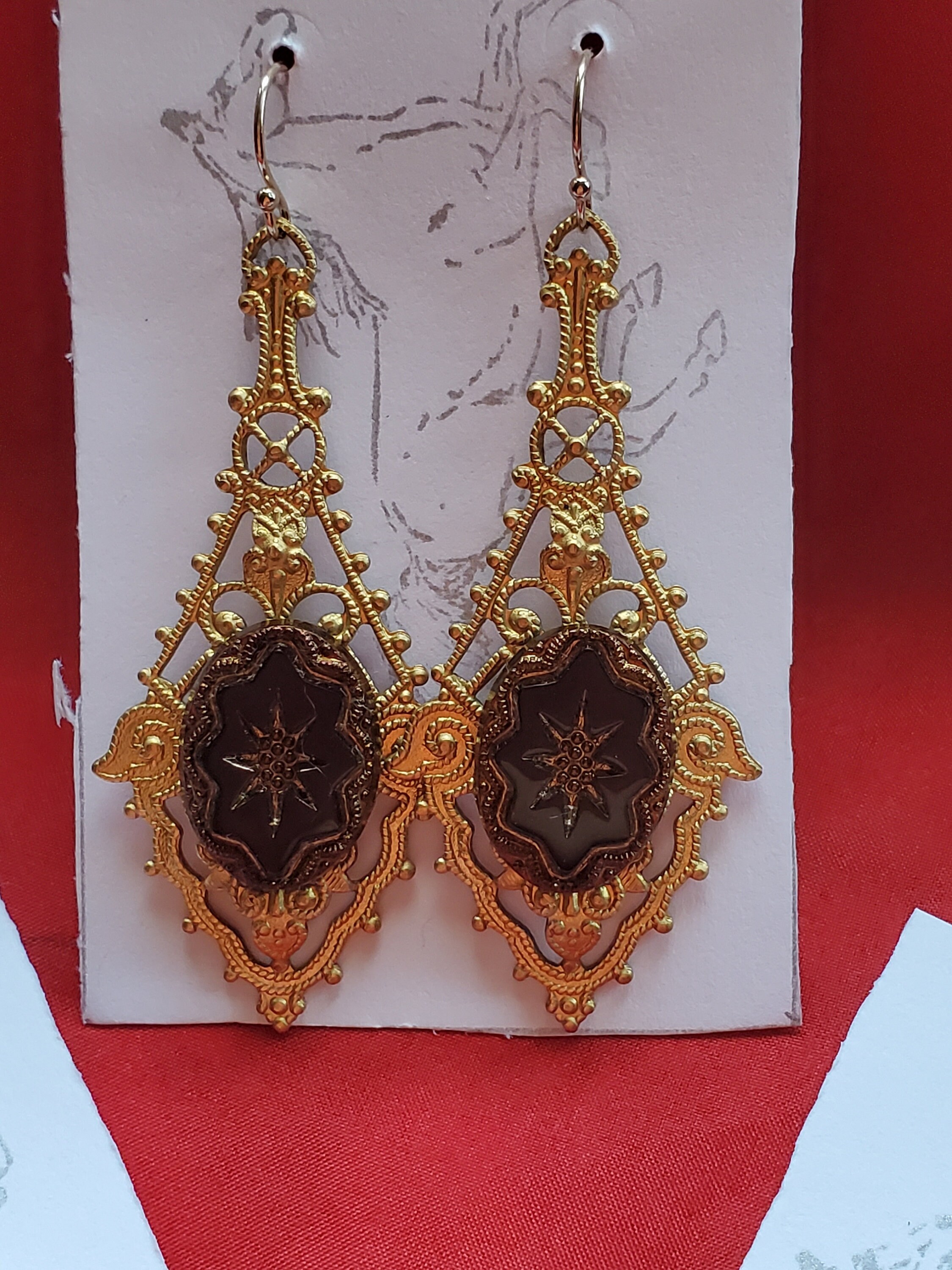 E-0239W - Gold-filled Earwrires With Jet Black and Gold