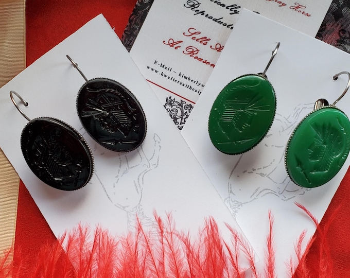 E-0596A - Warrior Jet or Green Intaglio Cameo Earrings - Regency, Roman, Greek, Warrior Earrings, Costuming