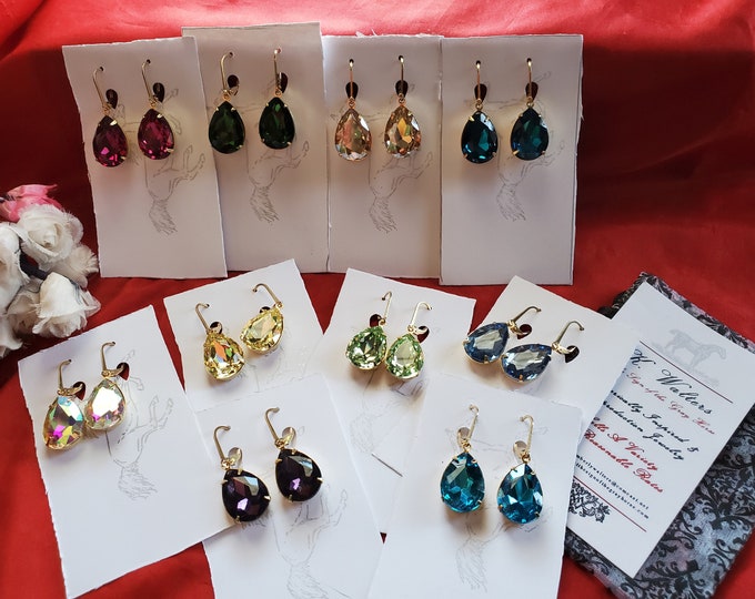 E-0563 - Vintage Swarovski Crystal Teardrop Earrings - 18th Century, Regency, Renaissance